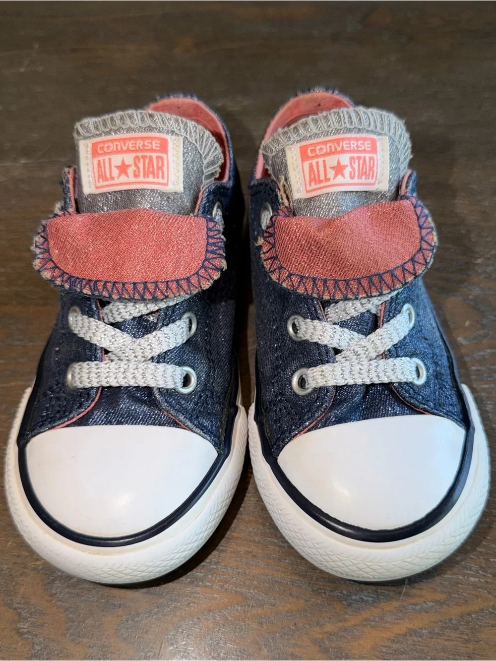 Converse metallic navy
