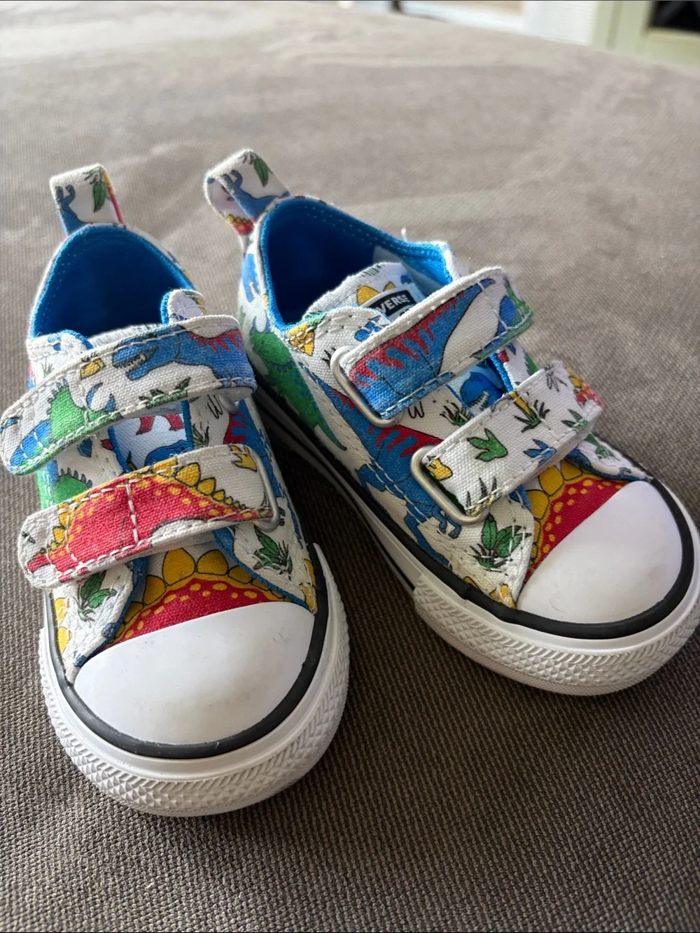Converse 🦕 boys