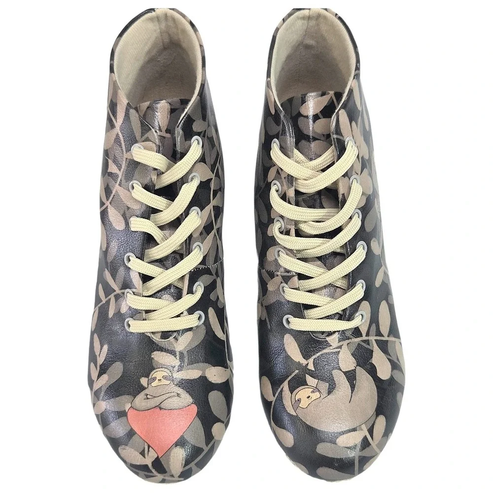 DOGO Women Sloth Print Ankle Boots EU 39 US 8.5 Vegan Leather Lace Up New Shoes