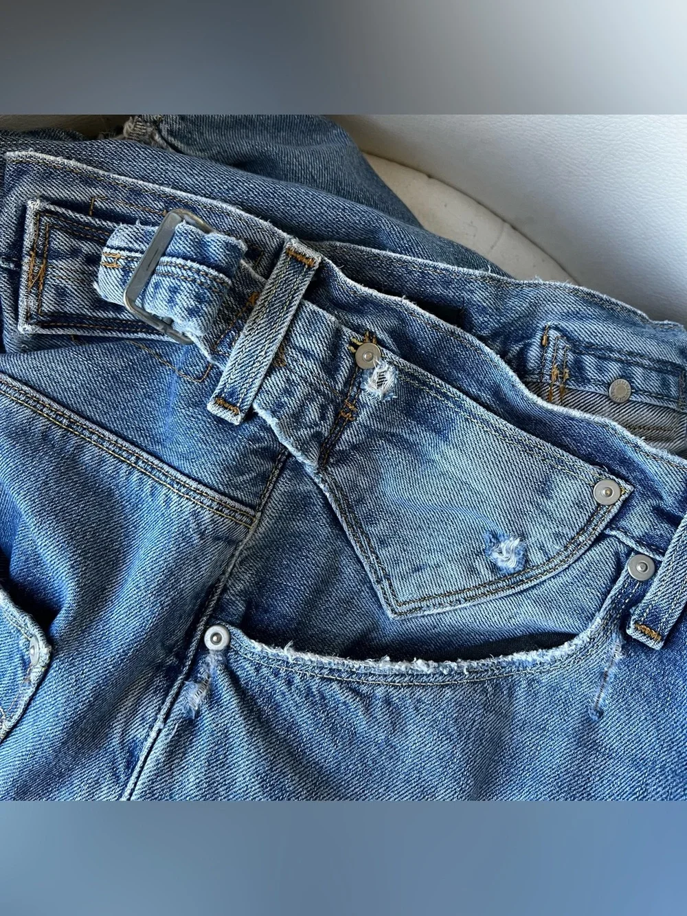 Levis ⁍̥̥̥᷅ ᴈ⁍̥̥̥᷅