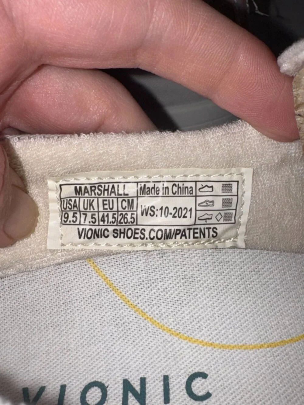 Vionic out stitching