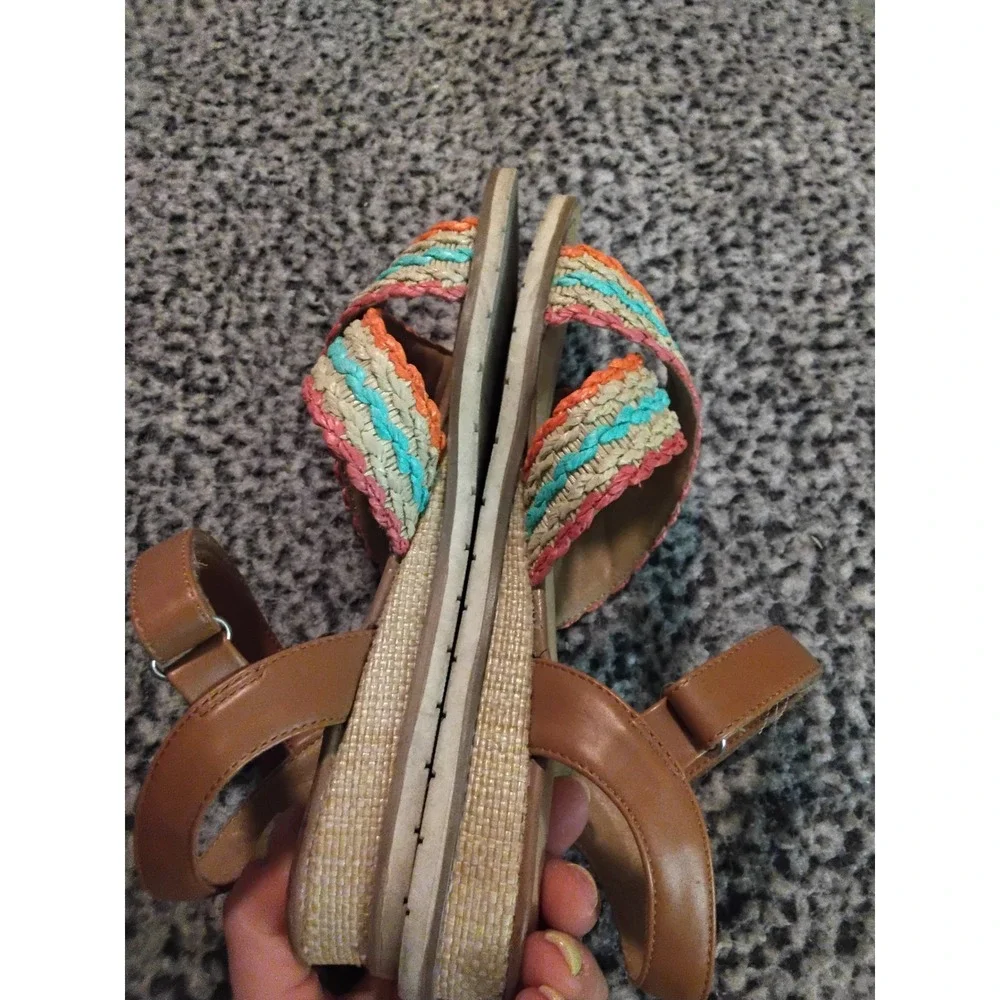 DV by Dolce Vita outsole wrapped