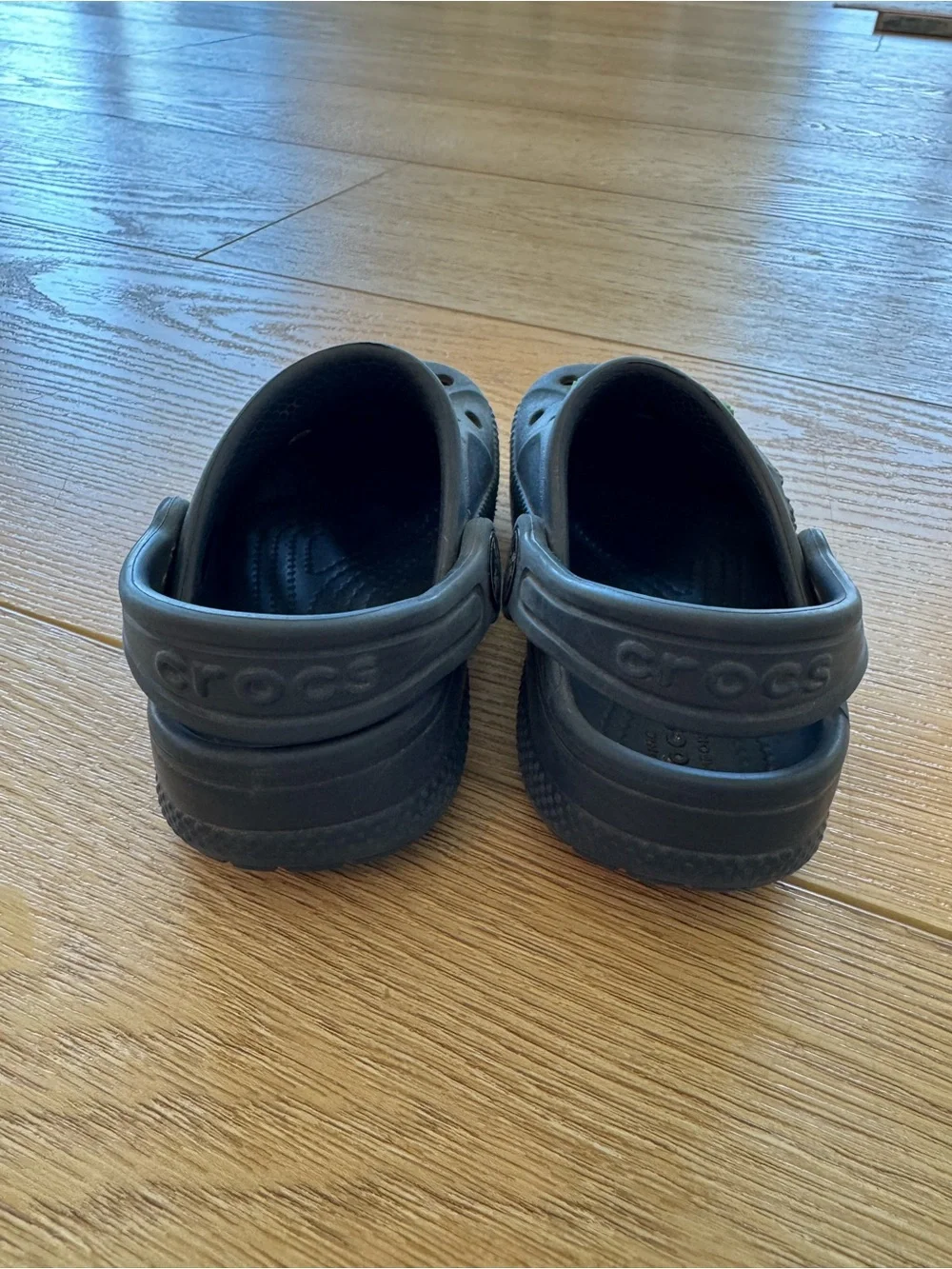 CROCS lightweight clogs