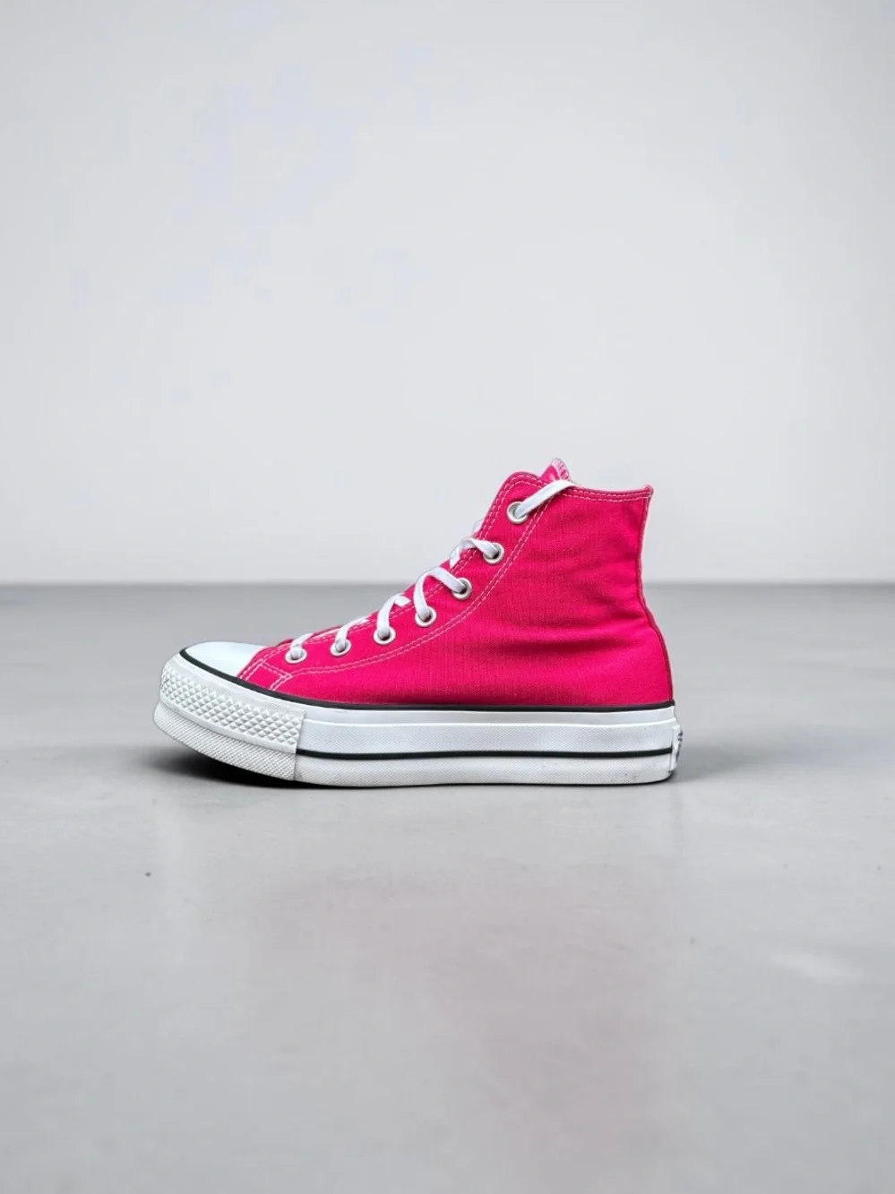 Converse Chuck Taylor All Star Lift Platform High Cerise Pink Women’s 8.5