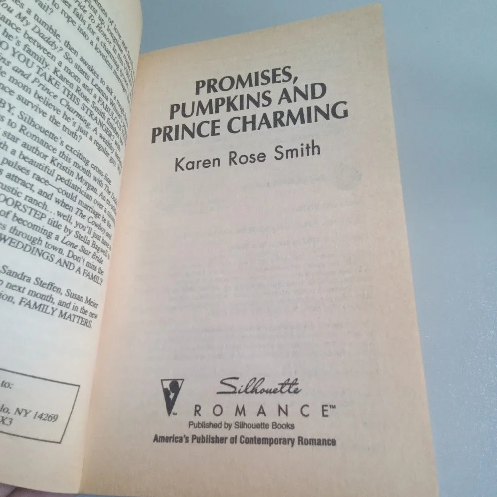 Silhouette promises pumpkins