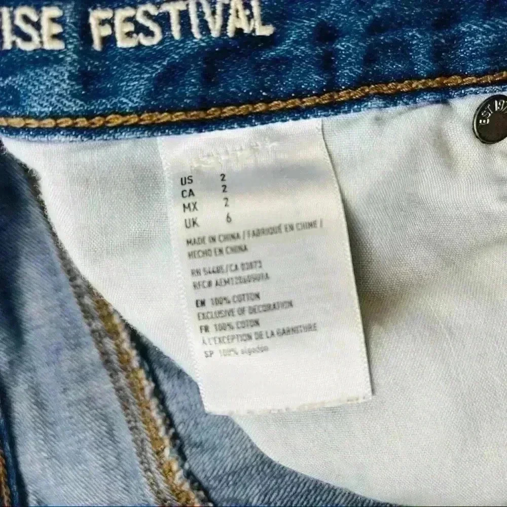 American Eagle Outfitters these stylish