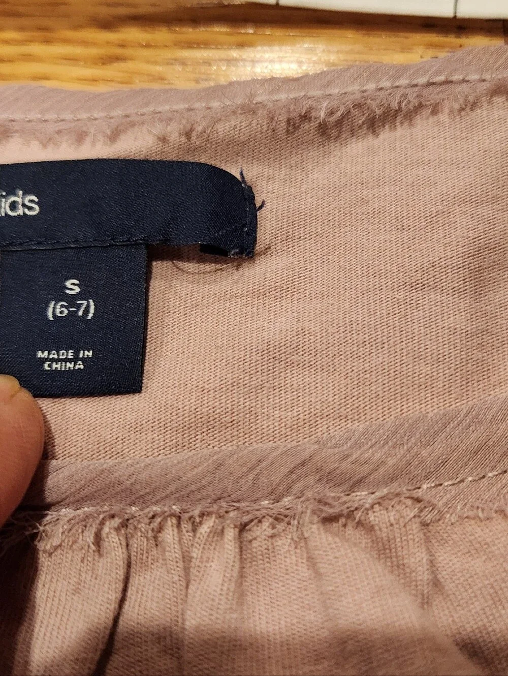 GAP kids play