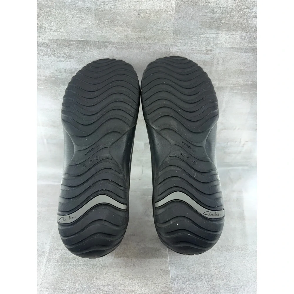 Clarks black leather