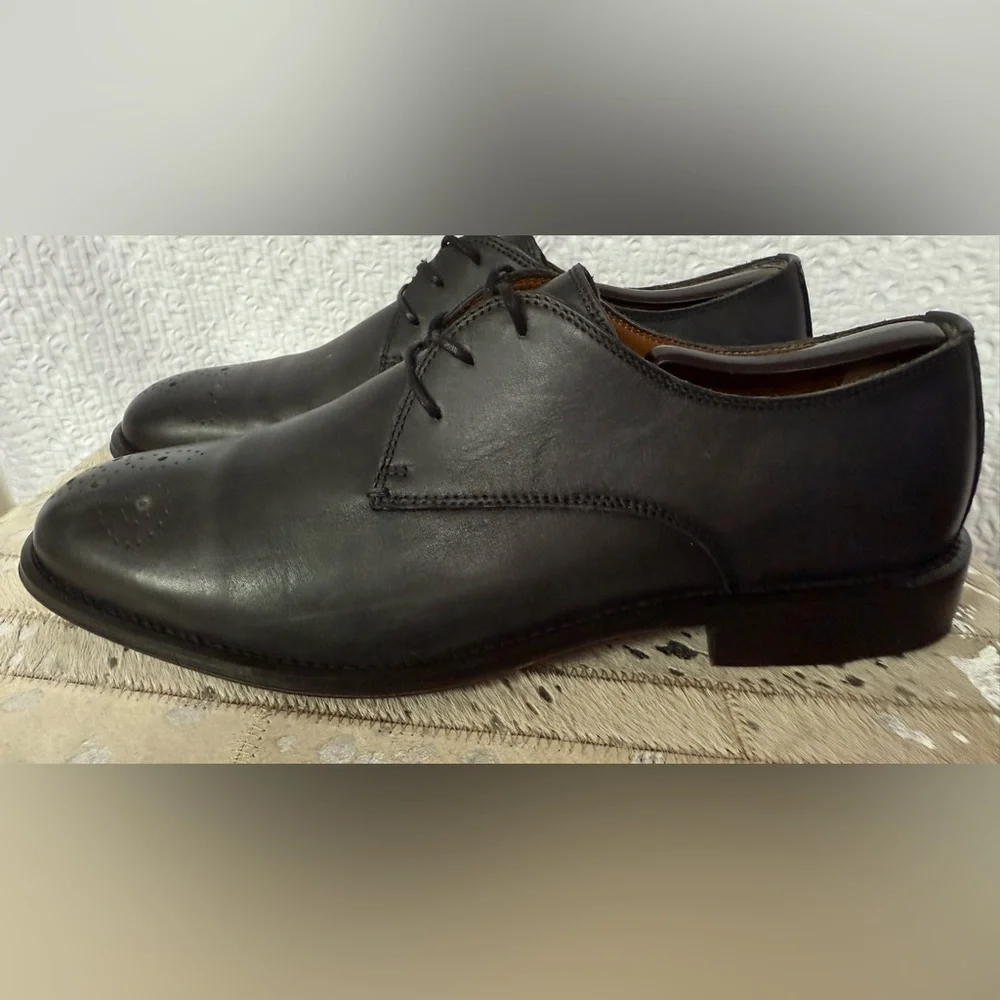 Black Brown 1826 black brown