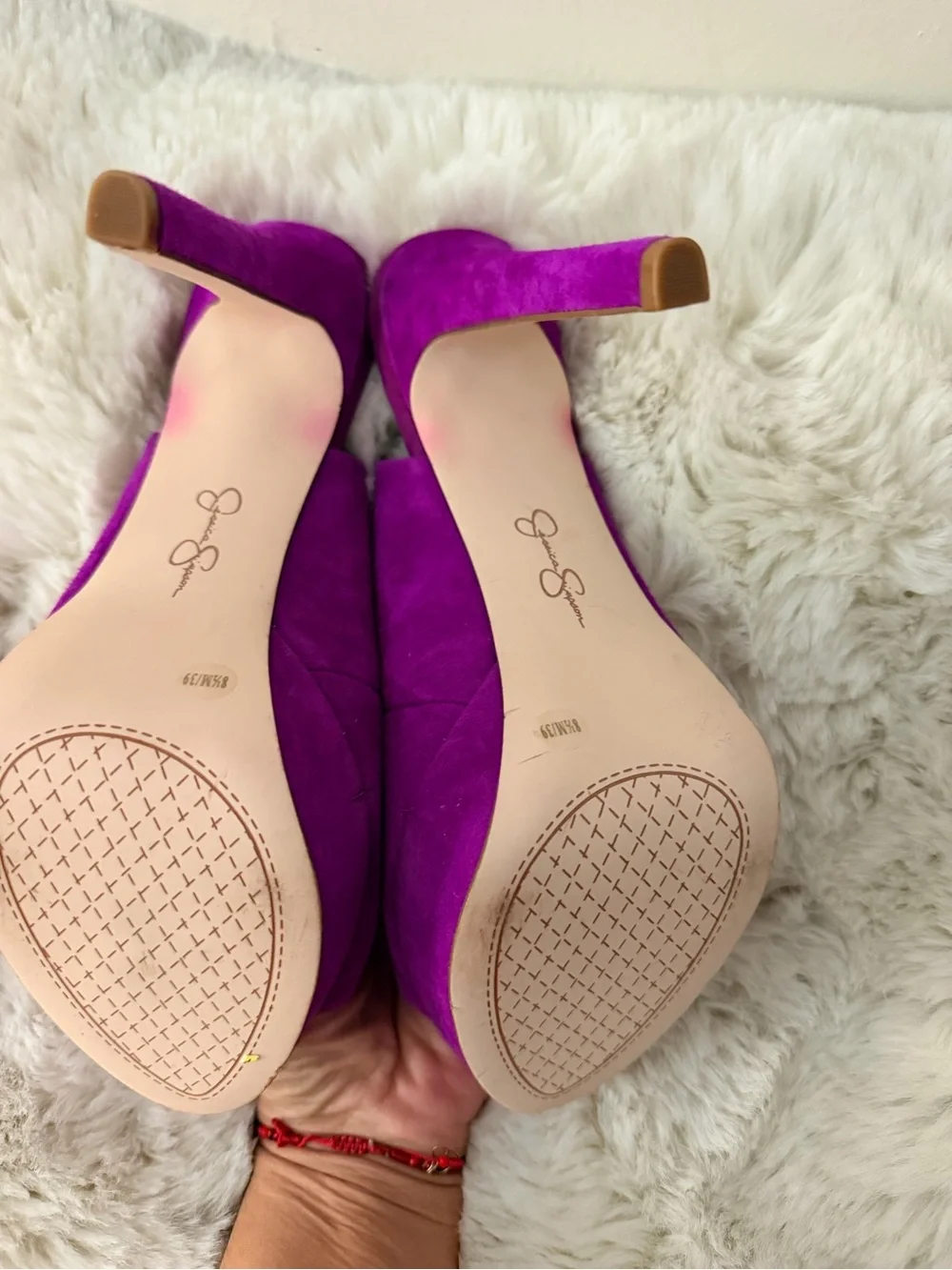 Jessica Simpson vibrant fuchsia