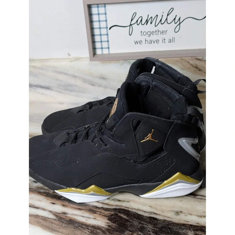 Jordan true flight