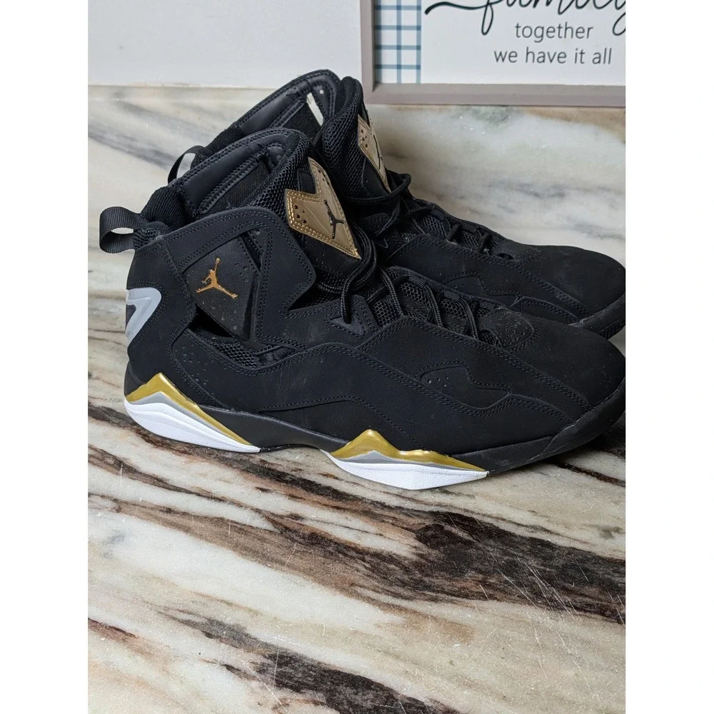 Jordan true flight
