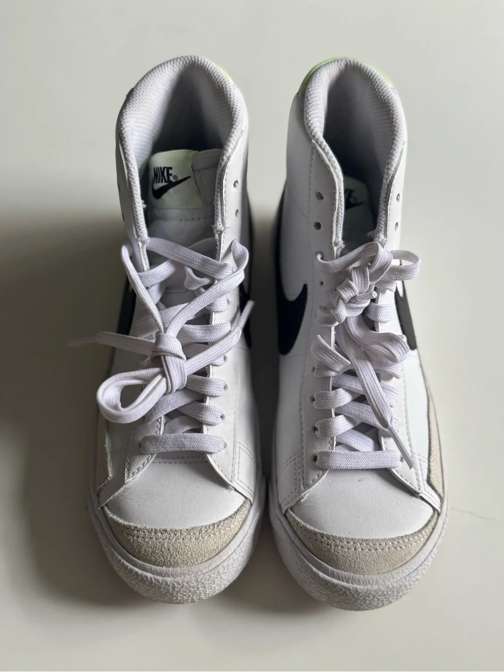 Nike blazer mid