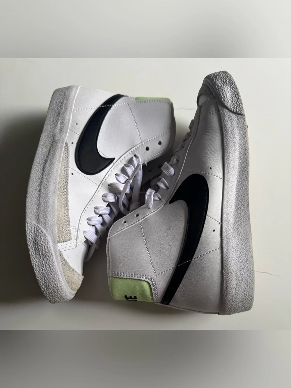 Nike blazer mid