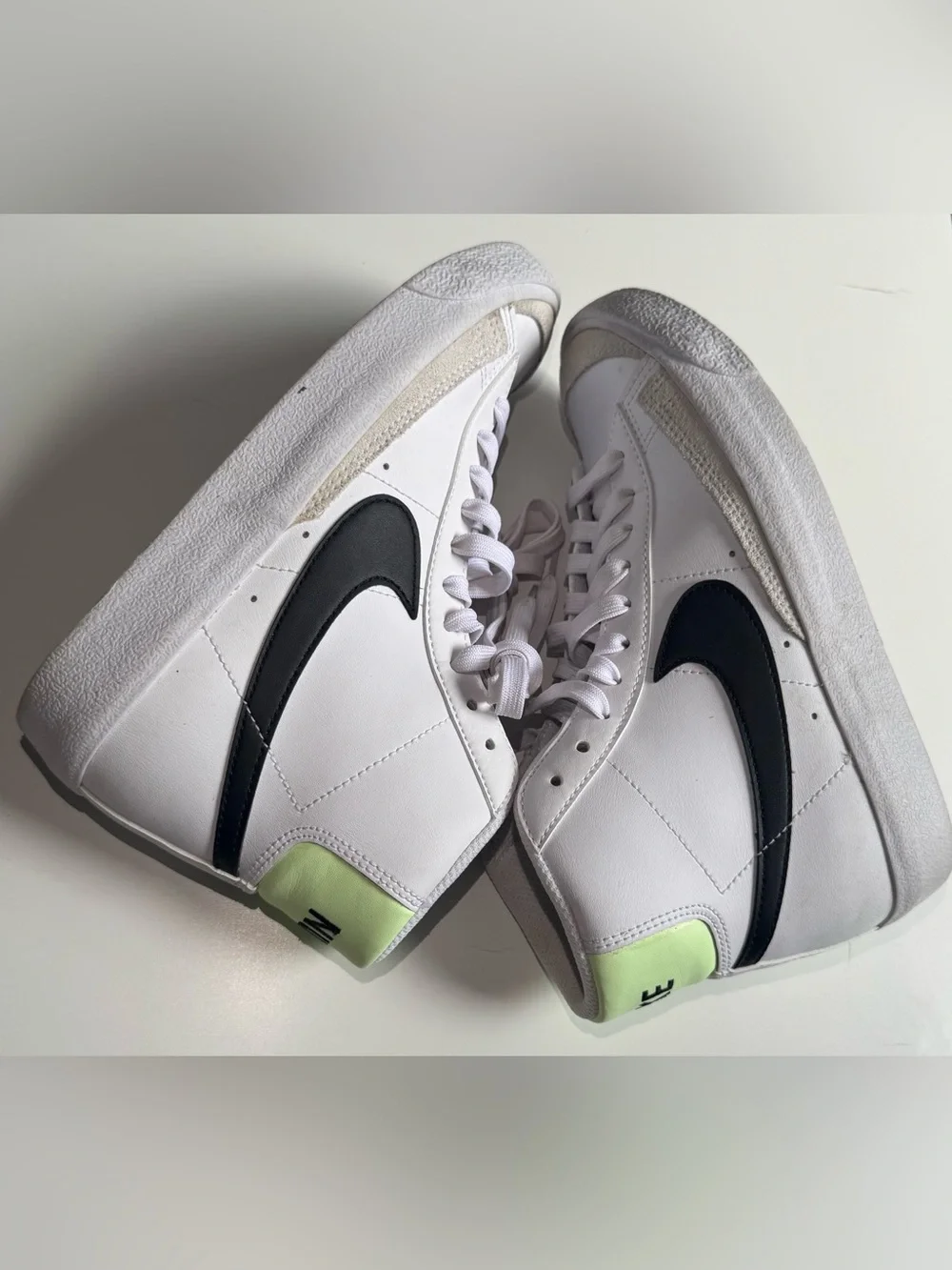 Nike blazer mid