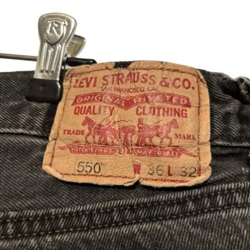 Levi’s 550 Relaxed Fit Size 36x30 Black Jeans *Read*