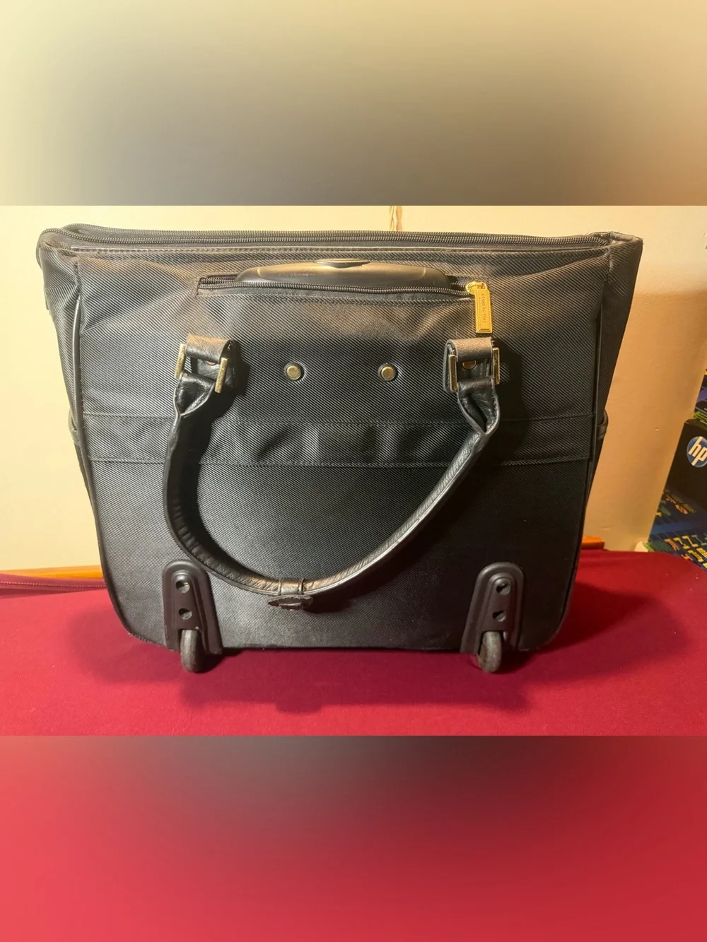 Kenneth Cole Reaction structured briefcase