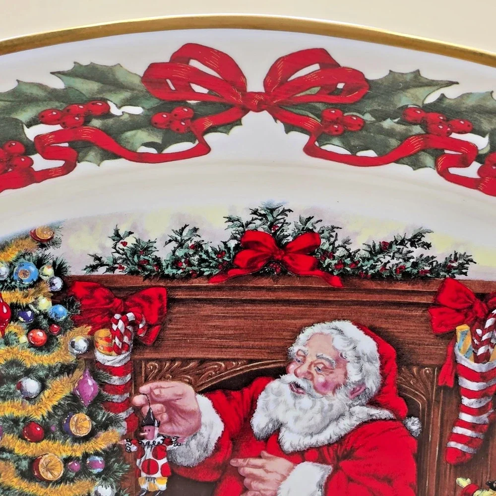 The Franklin Mint as wear claus