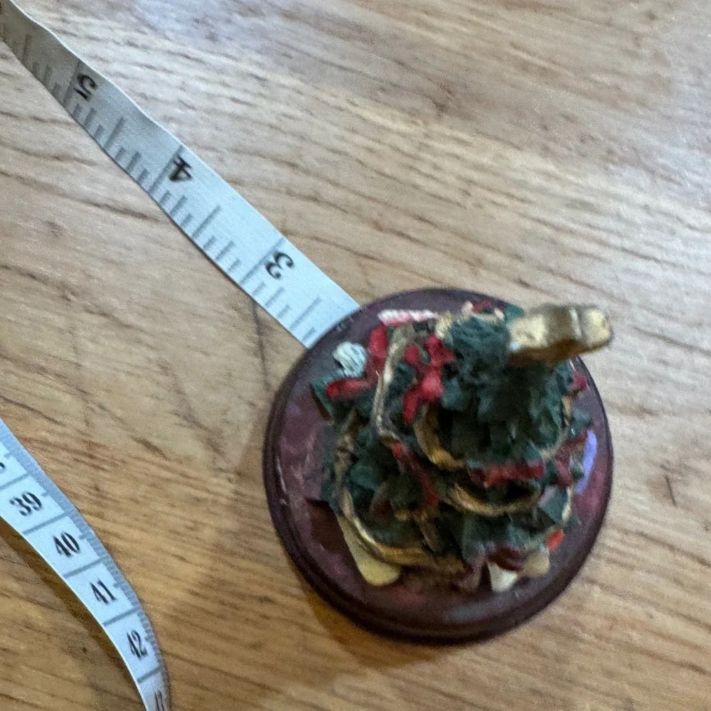 N/A miniature resin