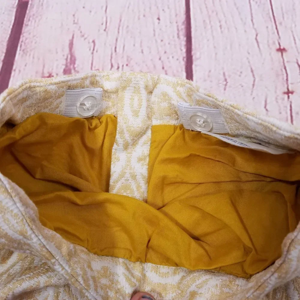 Oshkosh gold skirt 2T
