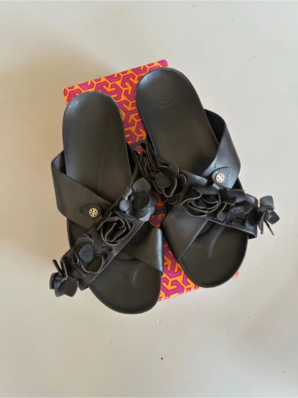 Tory Burch Black Leather Floral Cross‑Strap Slide Sandals