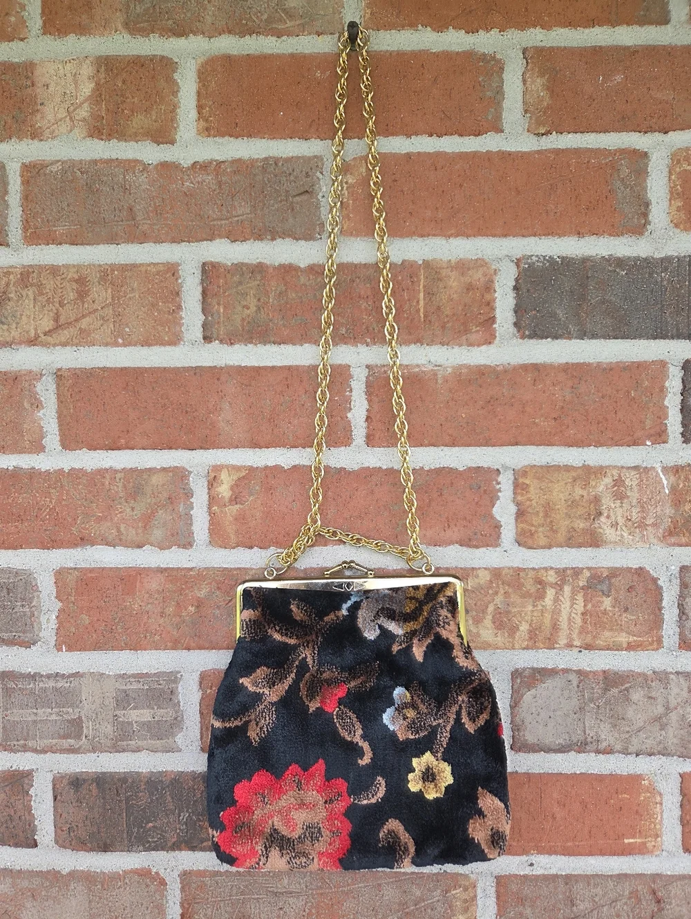 Vintage elegant black