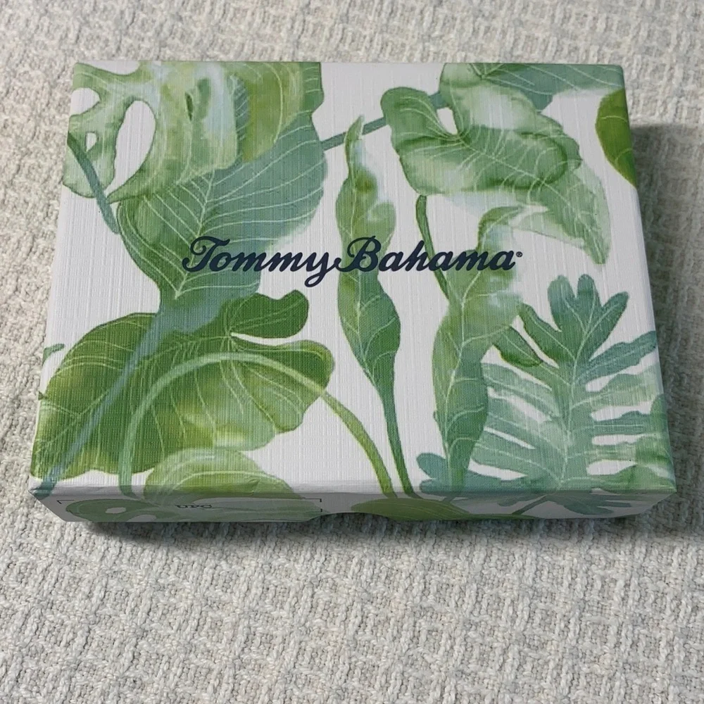 Tommy Bahama holder double leather