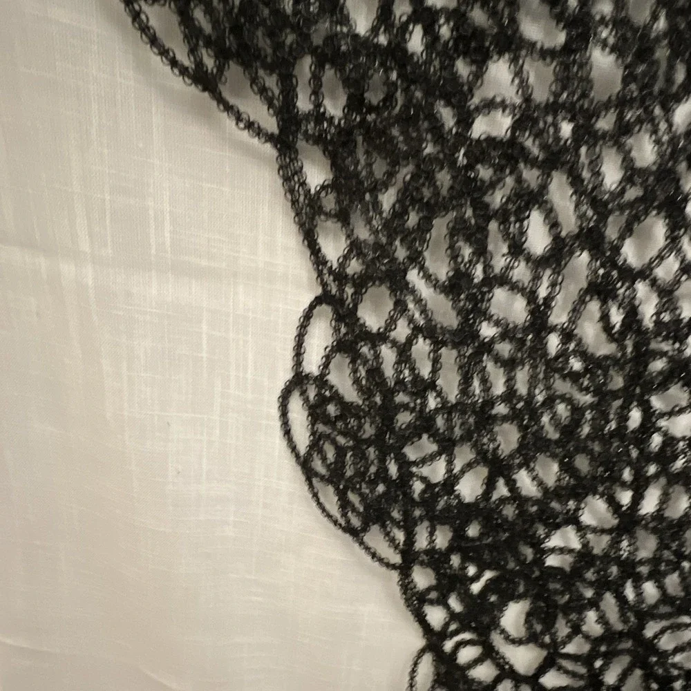 Black Textured Openwork Novelty Lace Fabric Scalloped Edge 46.5