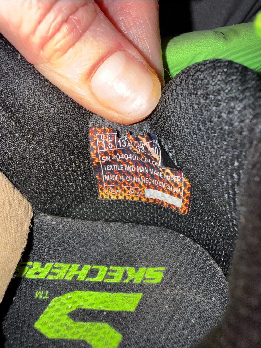 Skechers bold neon