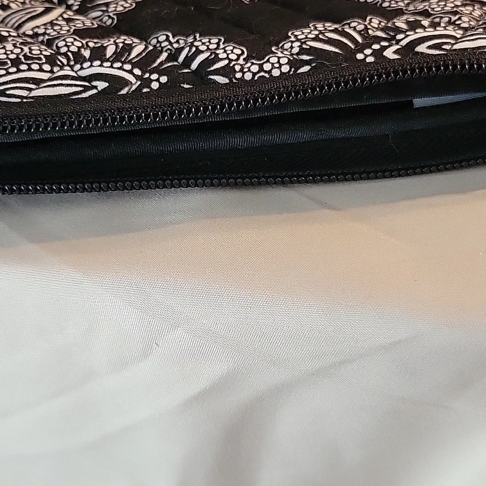 Vera Bradley stylish vera