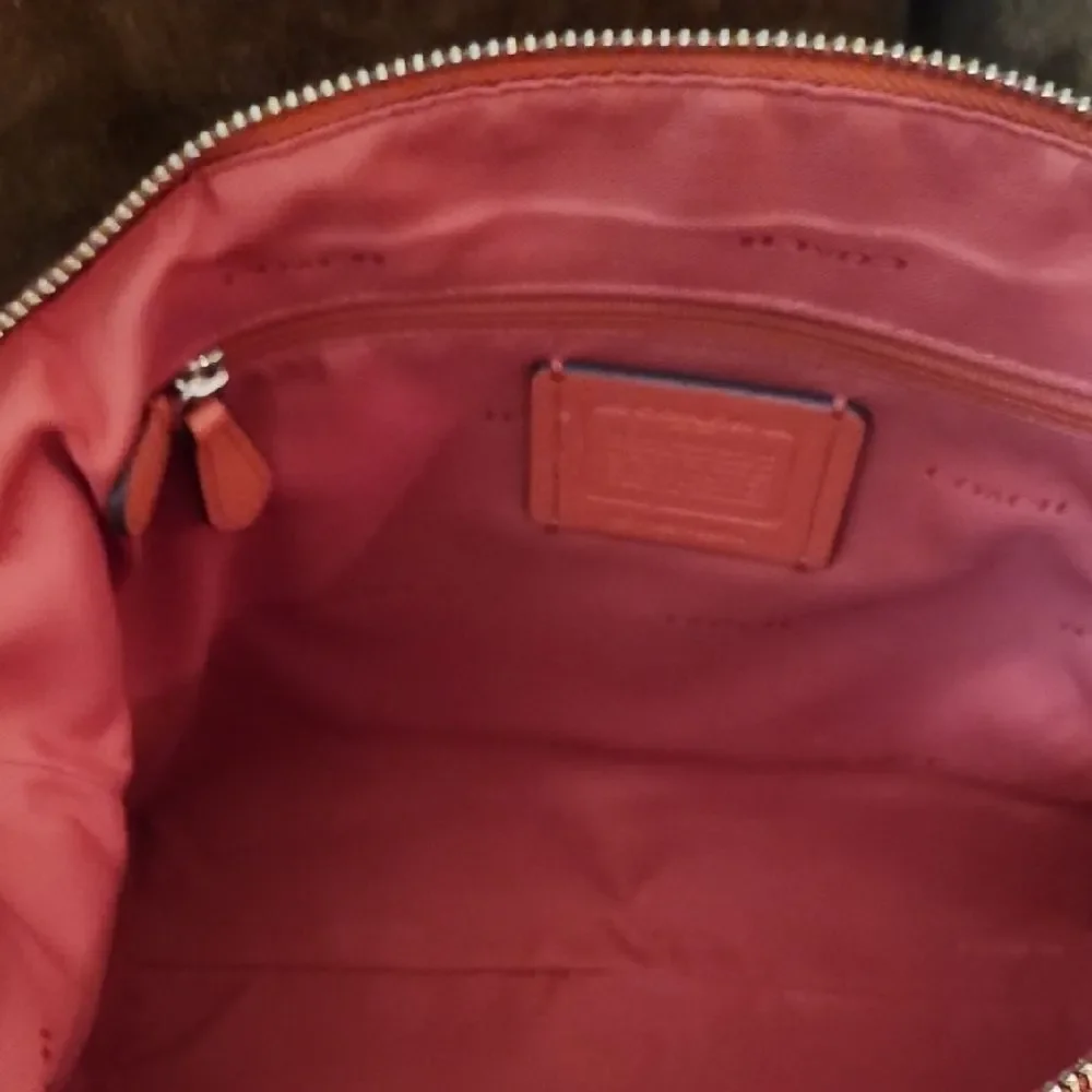 Coach tote coral