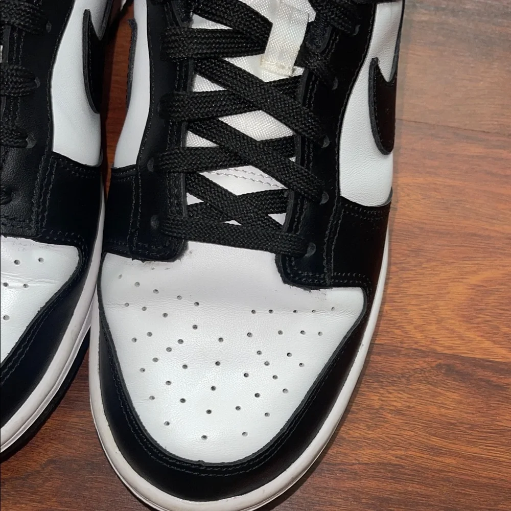 Nike classic low