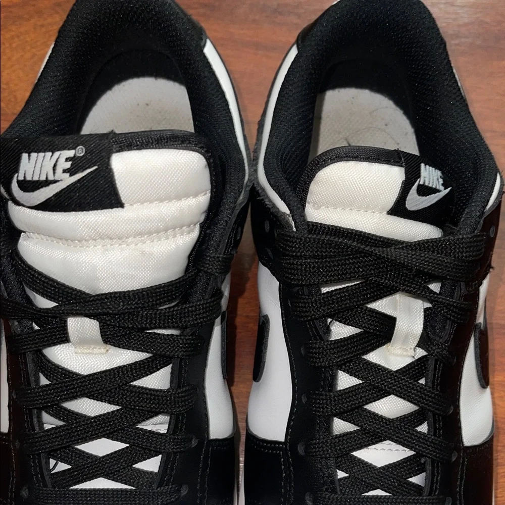 Nike classic low