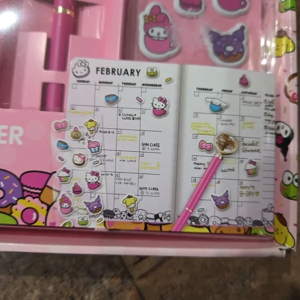 Sanrio Hello Kitty + Friends Personalized Planner Set w/Pen + Stickers New B18