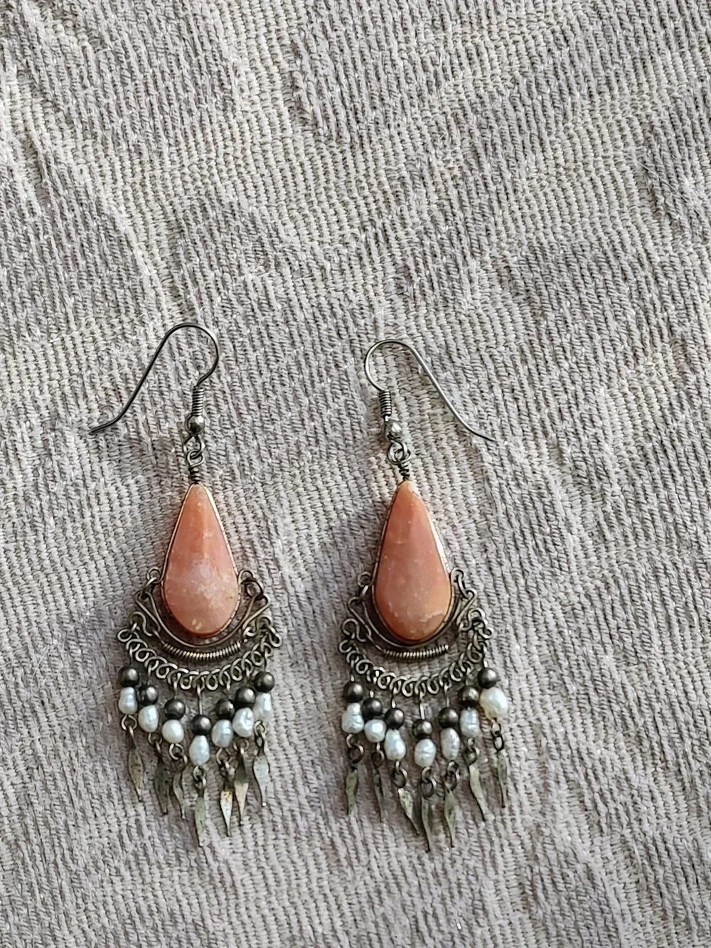 N/A eye catching