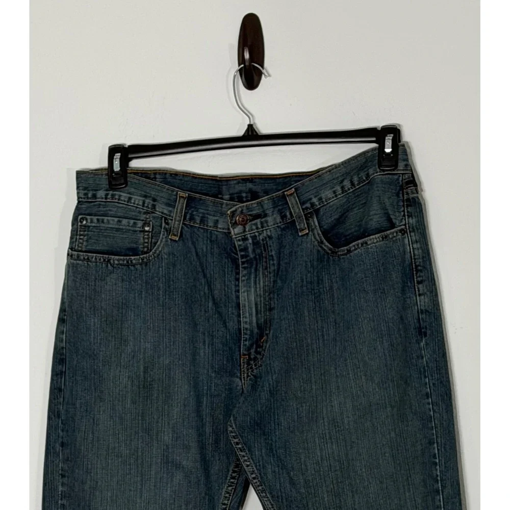 Levis levis 559
