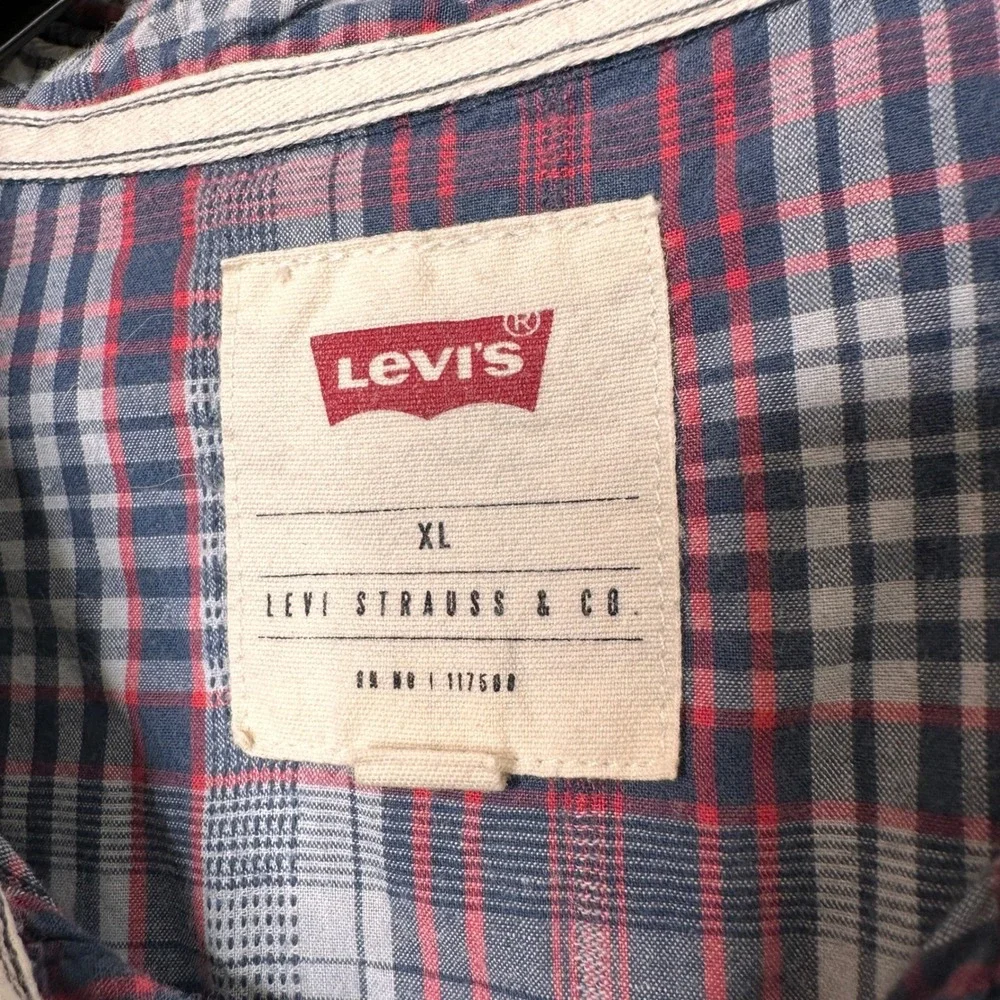 Levis measurements pit