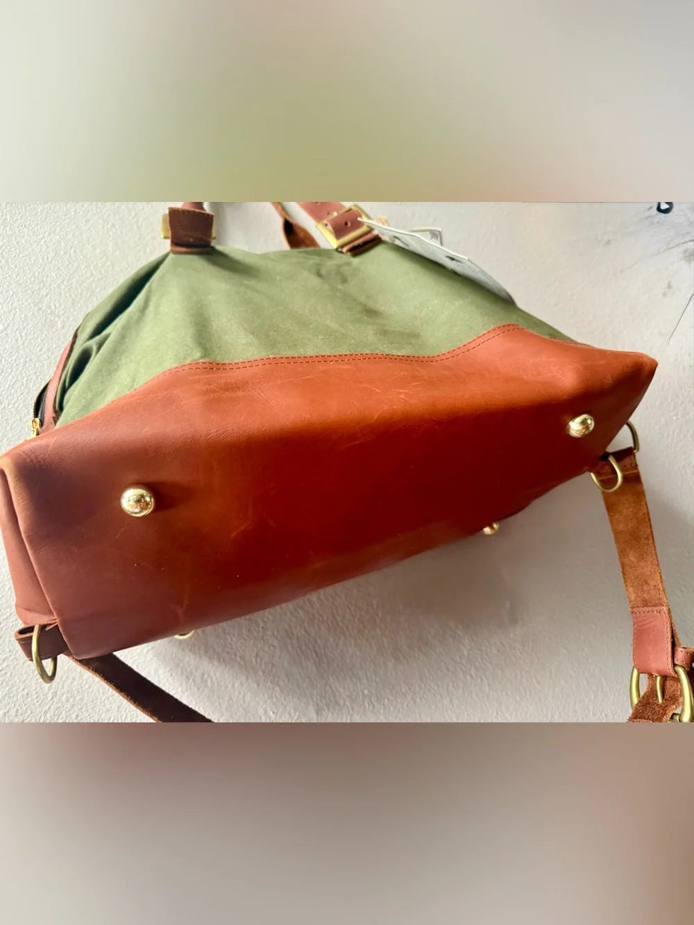 SWORD & PLOW HOLIDAY INN BRANDED GREEN CANVAS/LEATHER CAMO LINED DUFFLE BAG~NWT