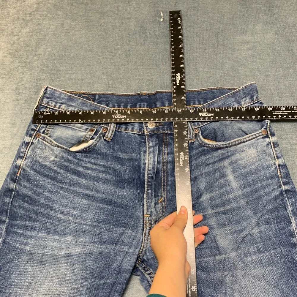 Levis levi jeans