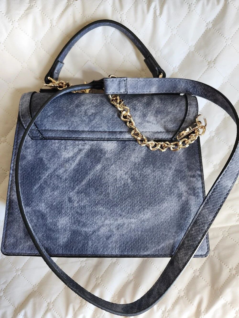 Aldo denim look