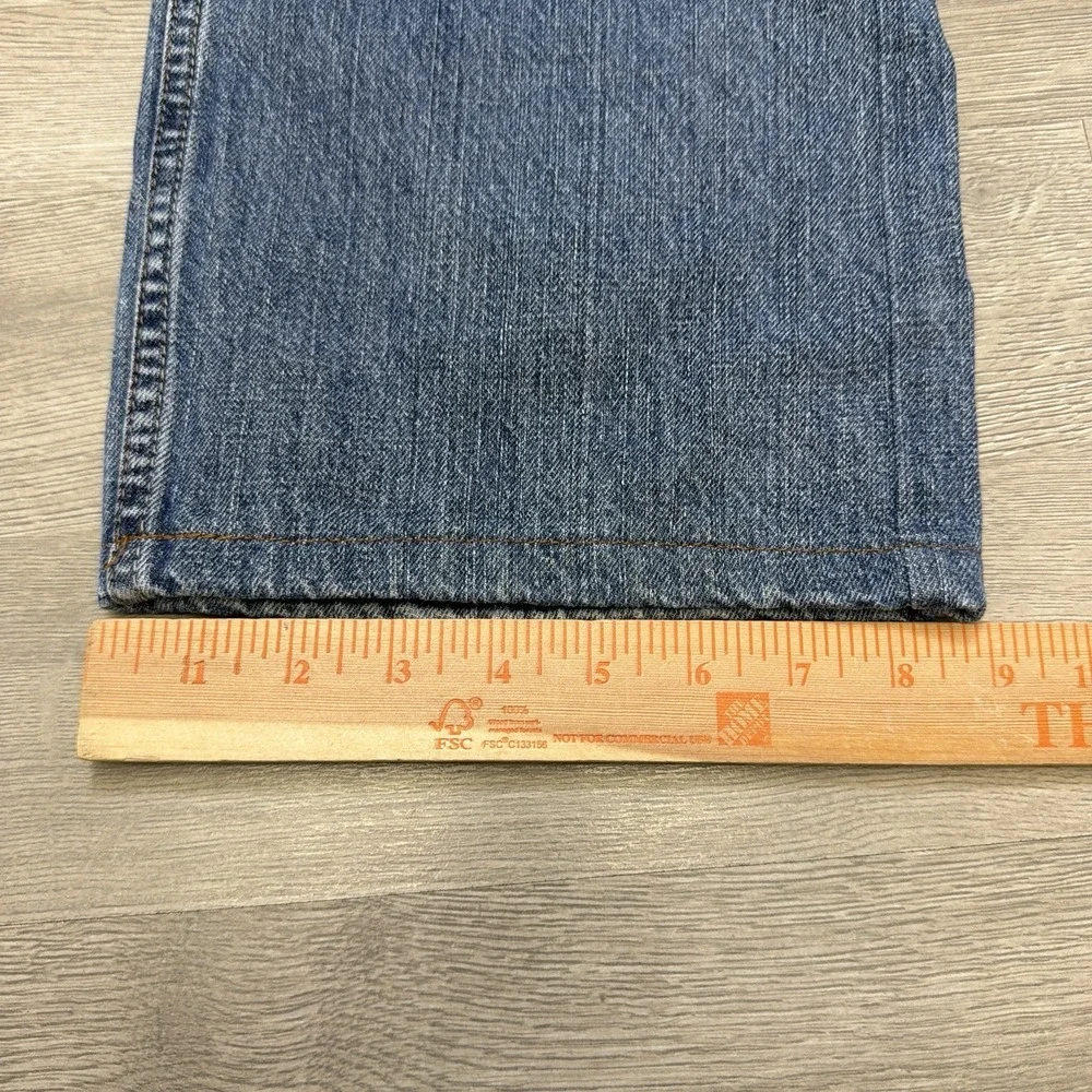 Levis levi 569