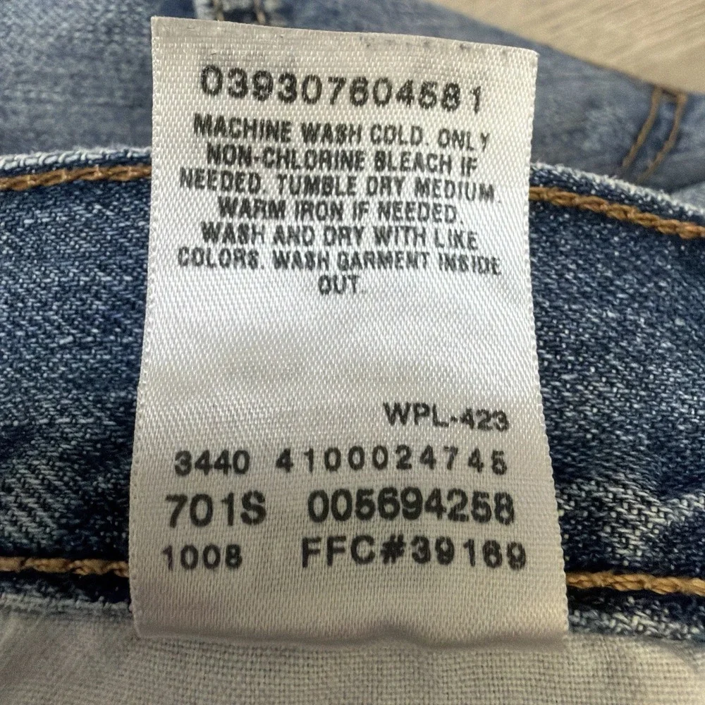 Levis levi 569