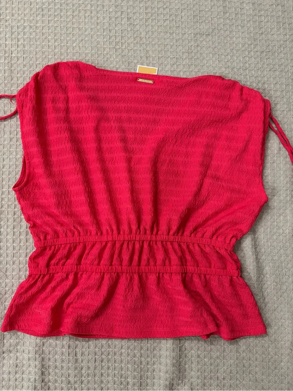 Michael Kors sleeveless neck