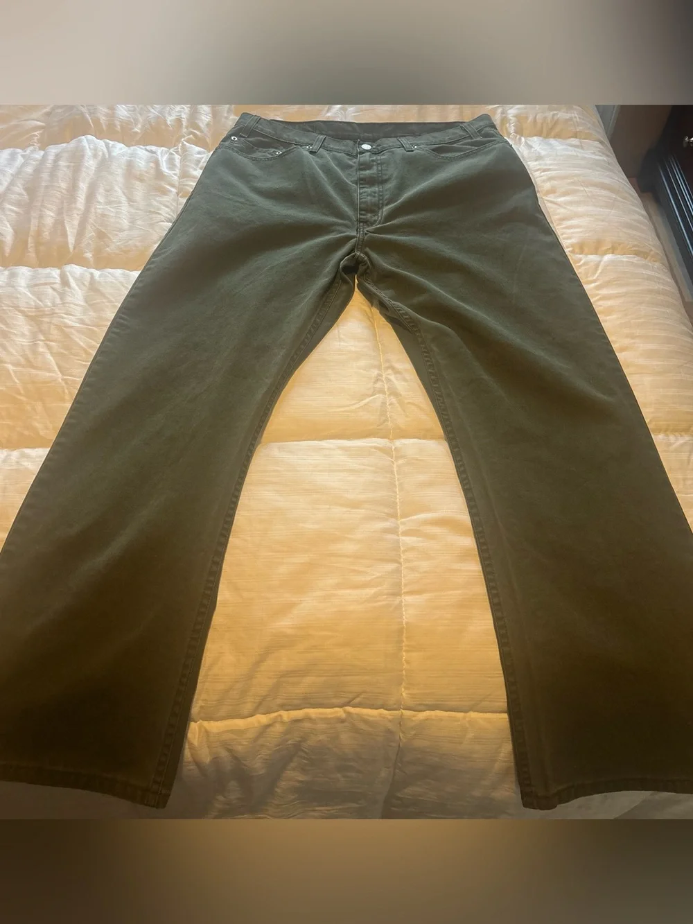 Levis color looks
