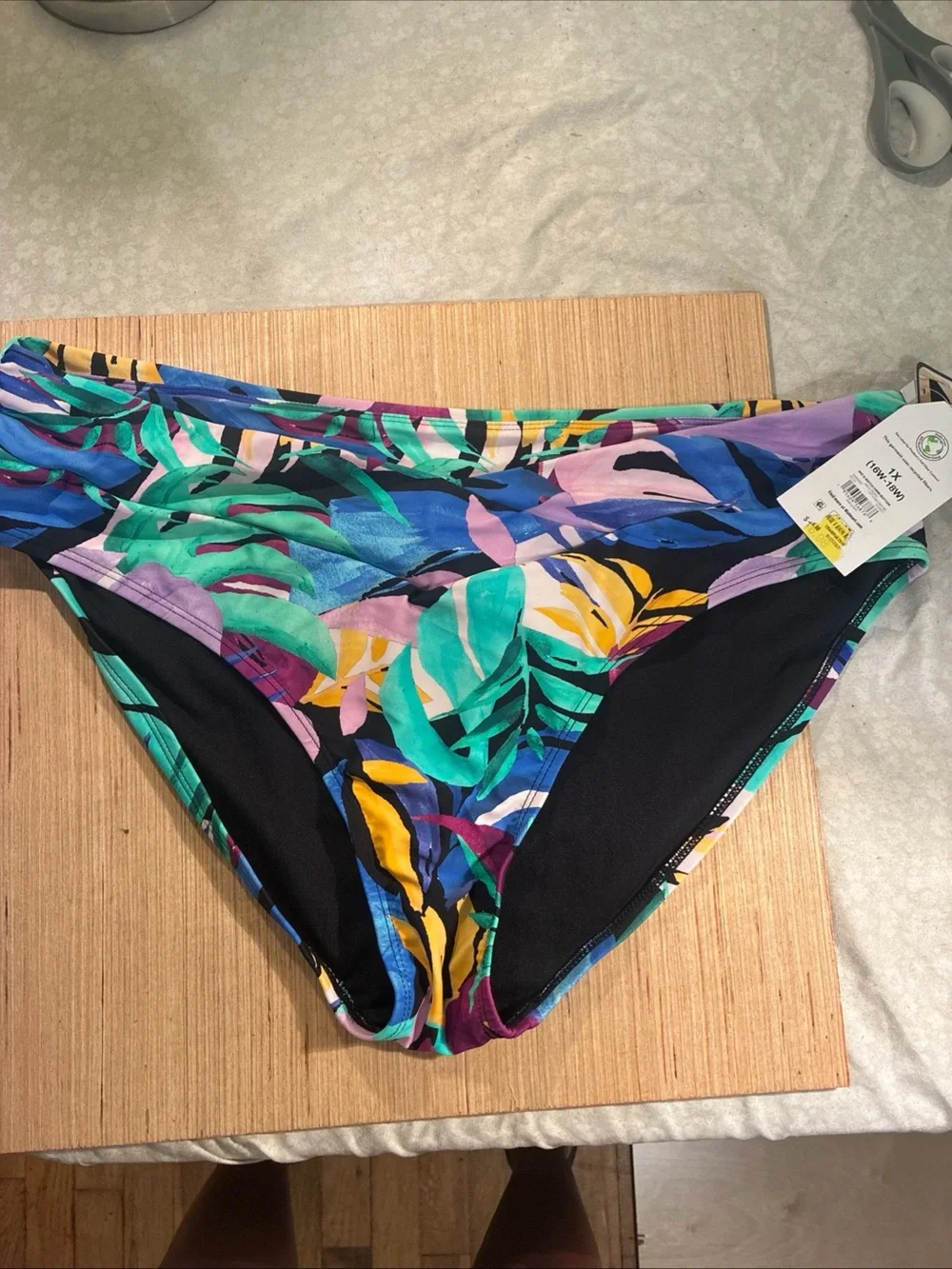 Women’s Tropical Leaf Print Bikini Bottom - Multicolor NWT 1X