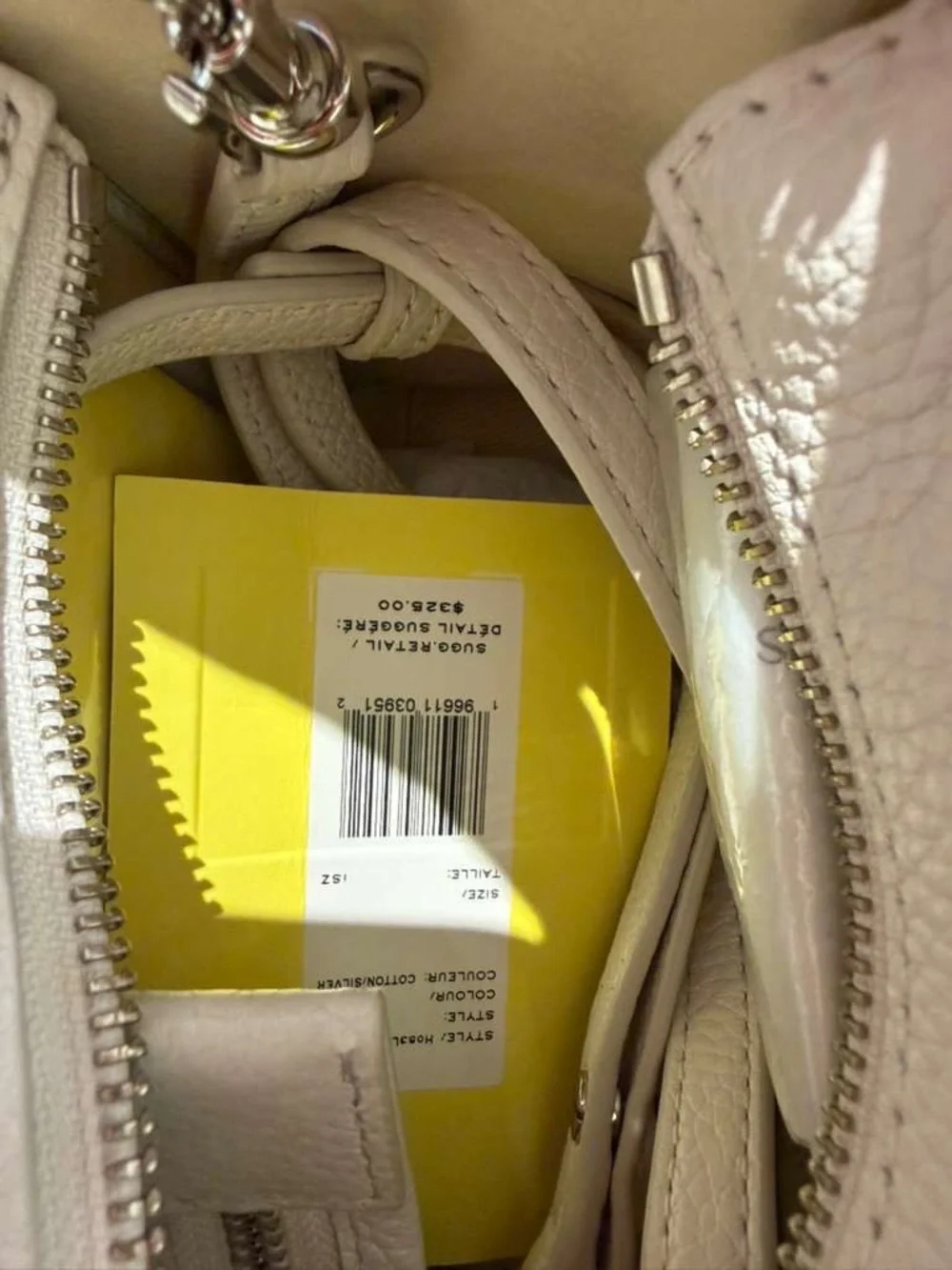 Marc Jacobs compact structured