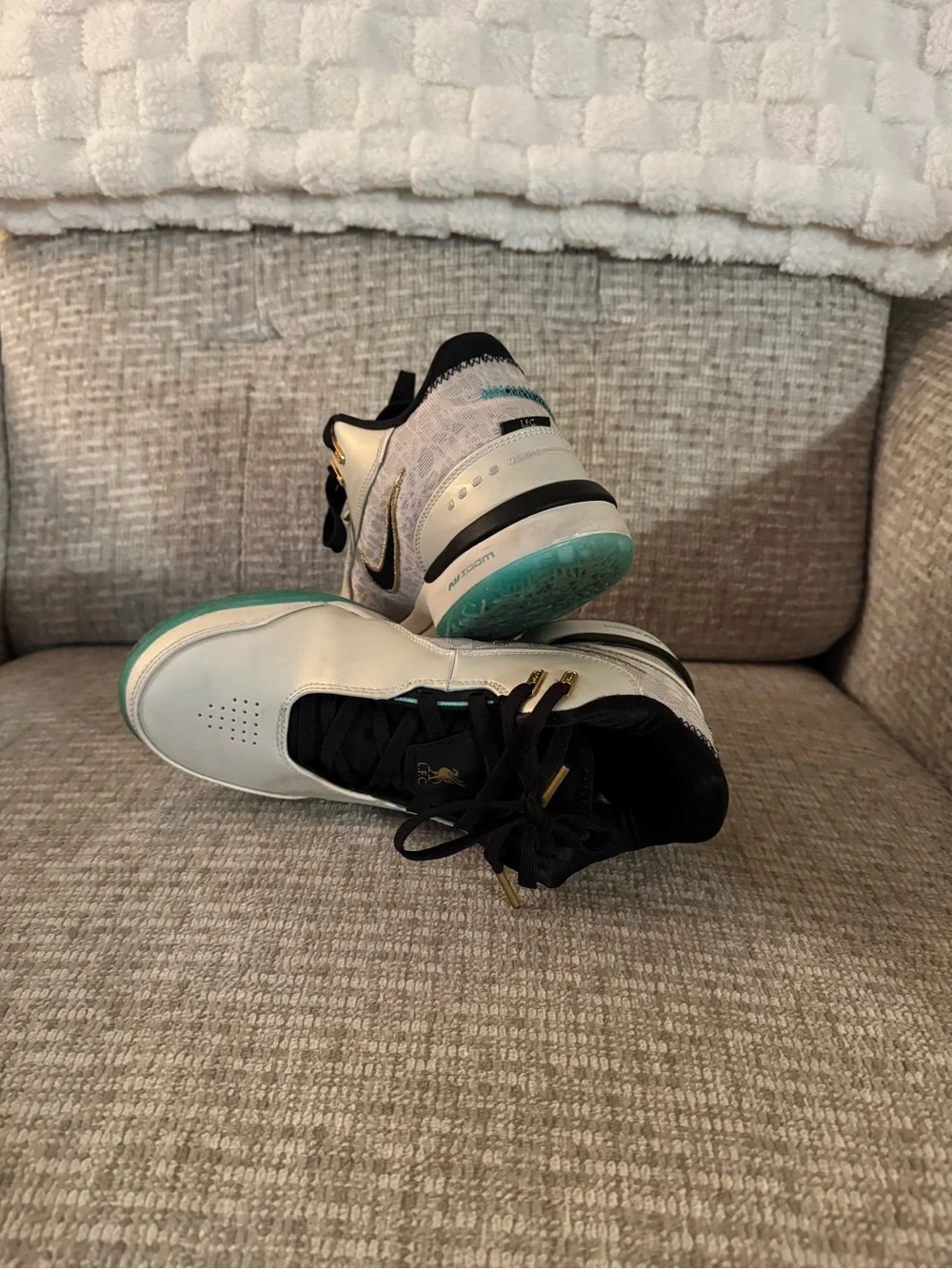Nike barely used