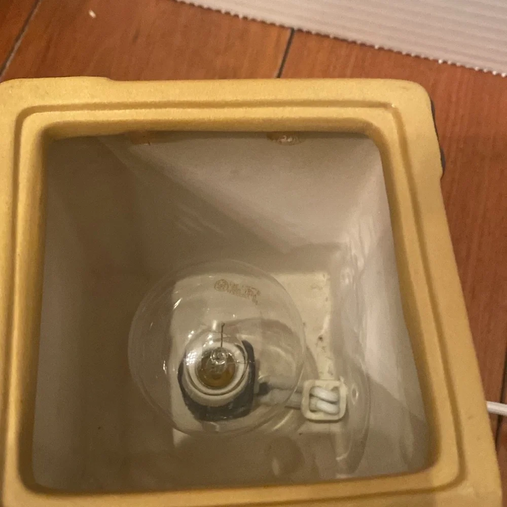 Live Laugh Love ceramic electric wax warmer works
