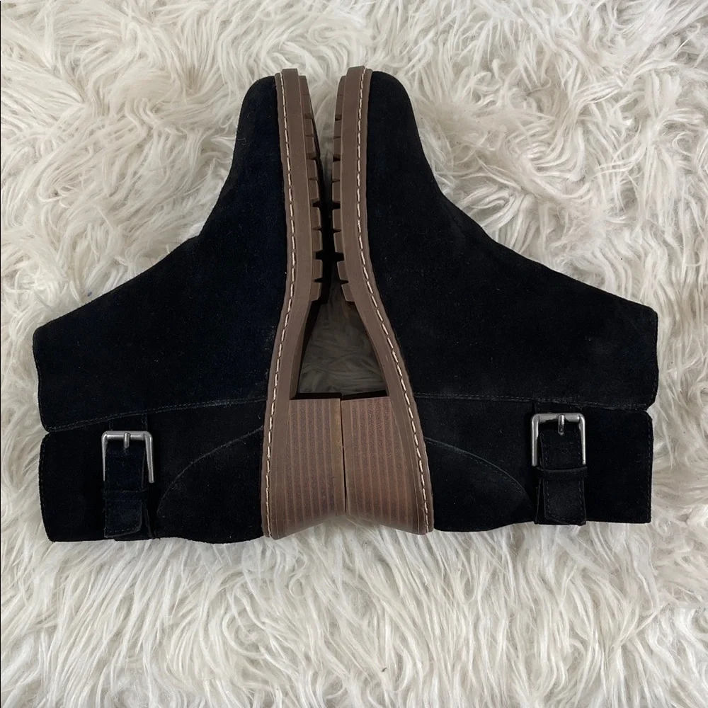 Kensie zip traction