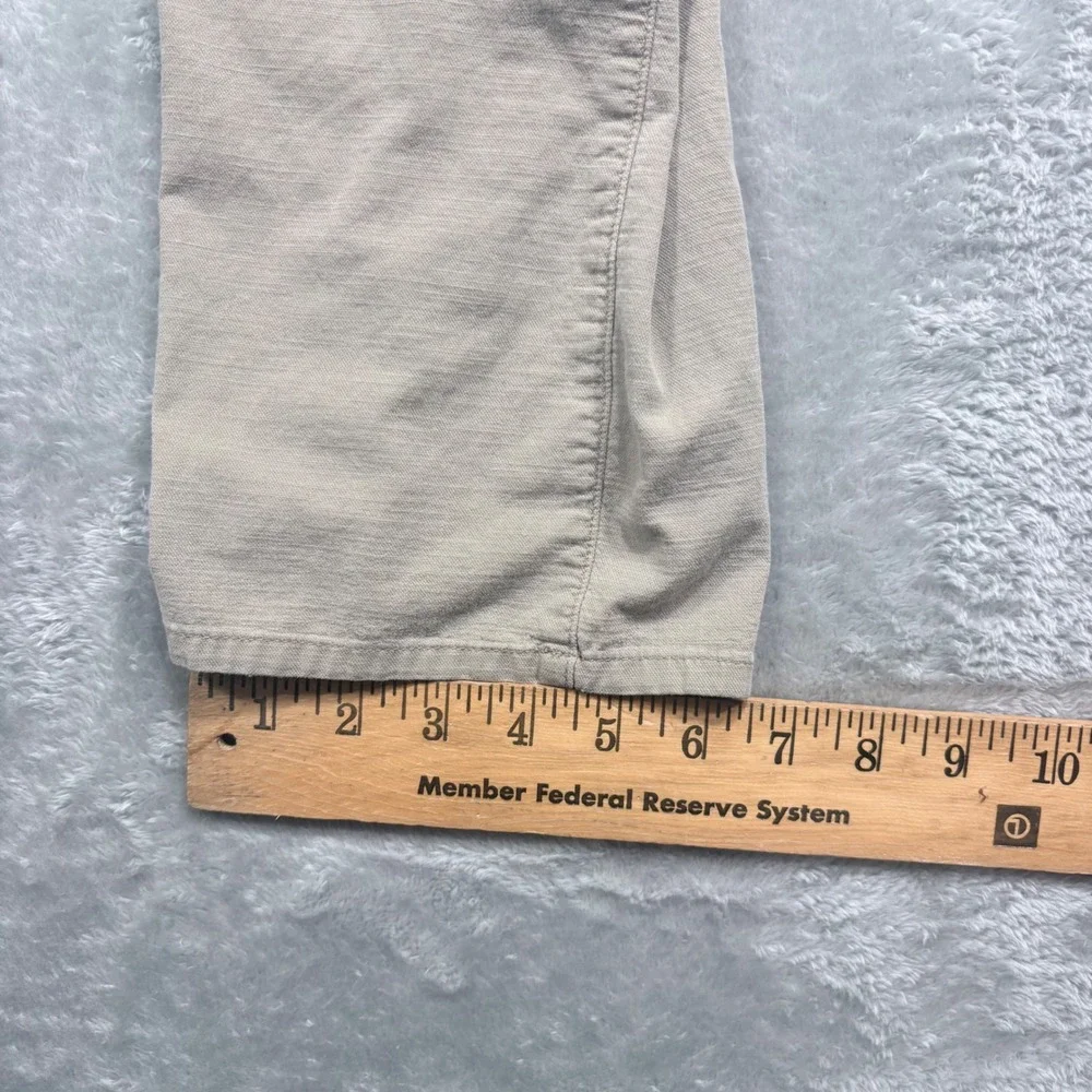 TravisMathew Pants Mens‎ 33 Khaki Tan Golf Casual Stretch Straight Leg 5-Pocket